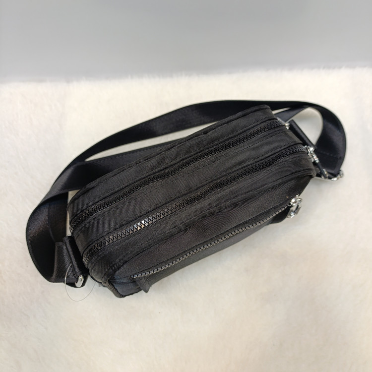 کیف دوشی پارچه ای برزنتی ضد لک، قابل شستشو رنگ مشکی کد 676 | خرید 4 قسطی